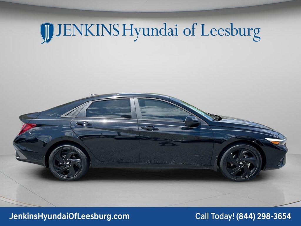 New 2026 Hyundai Elantra SEL Sport Sedan