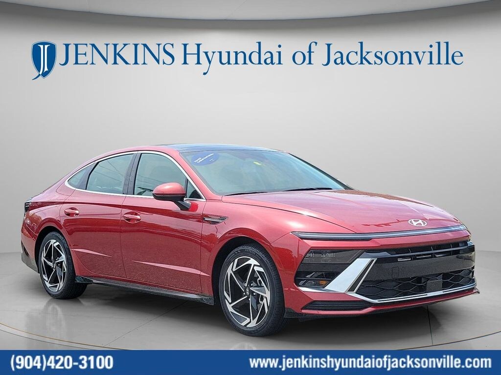 Used 2024 Hyundai Sonata SEL Sedan
