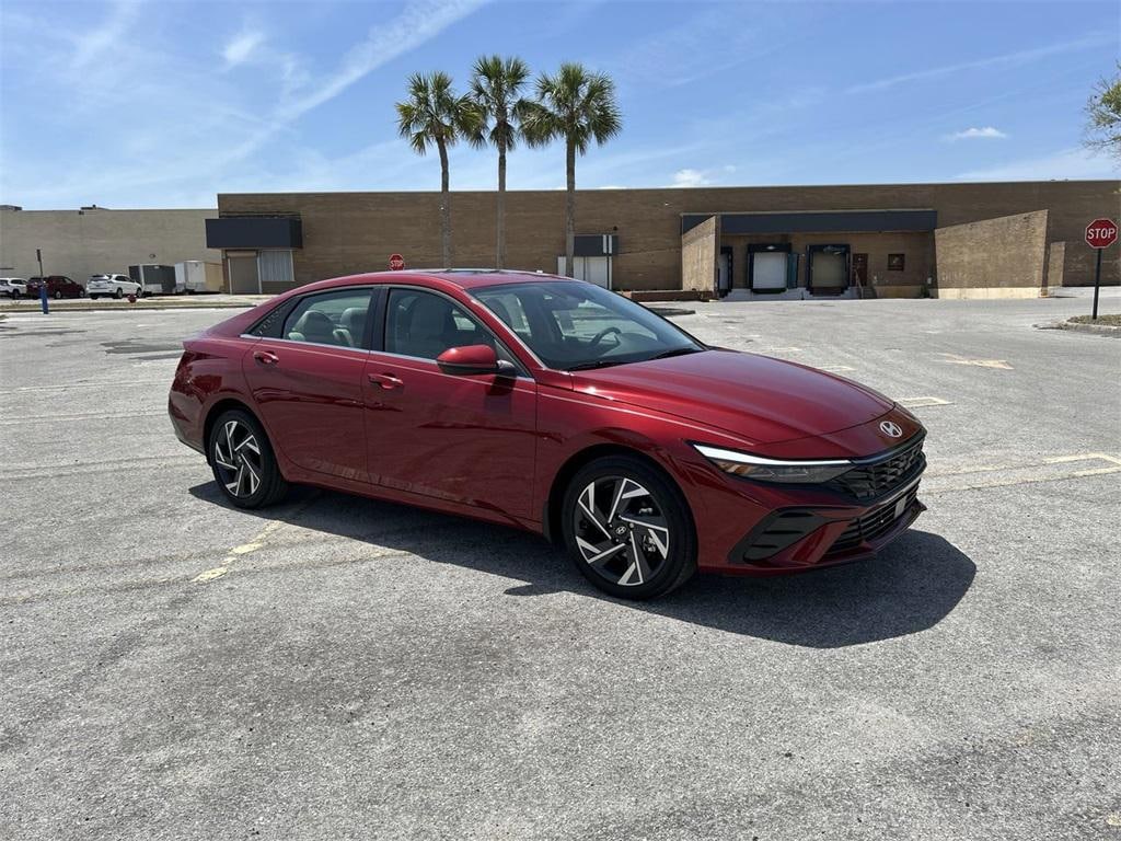 New 2025 Hyundai Elantra Hybrid Limited Sedan