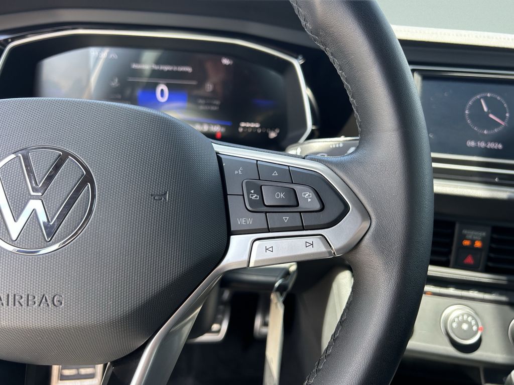 2024 Volkswagen Jetta Sport - Photo 29