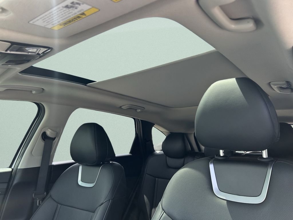2025 Hyundai Tucson Limited - Photo 24