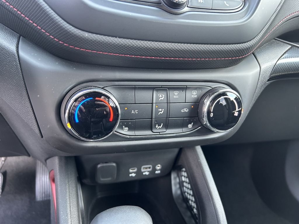 2023 Chevrolet TrailBlazer RS - Photo 25
