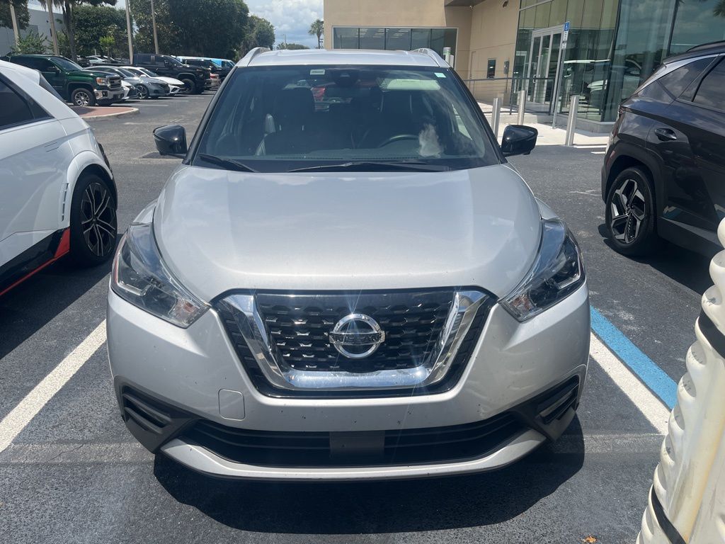 2020 Nissan Kicks 1.6 SR's photo