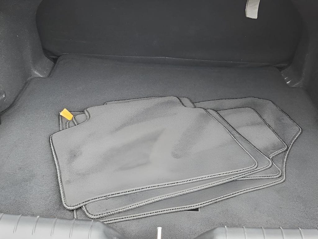 2024 Hyundai Elantra SE - Photo 13