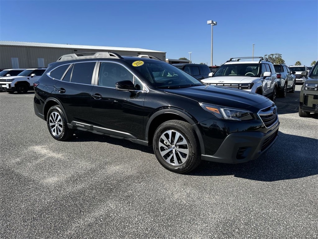 Used 2021 Subaru Outback Premium SUV