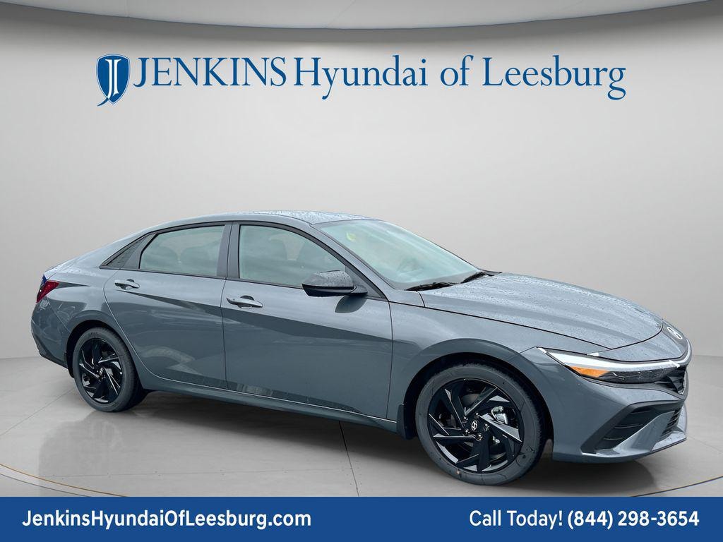 New 2026 Hyundai Elantra SEL Sport Sedan
