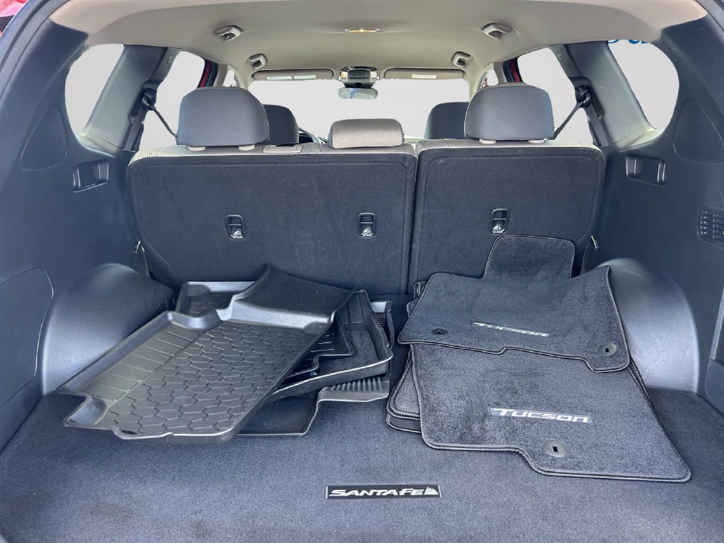 2023 Hyundai Santa Fe SE - Photo 15