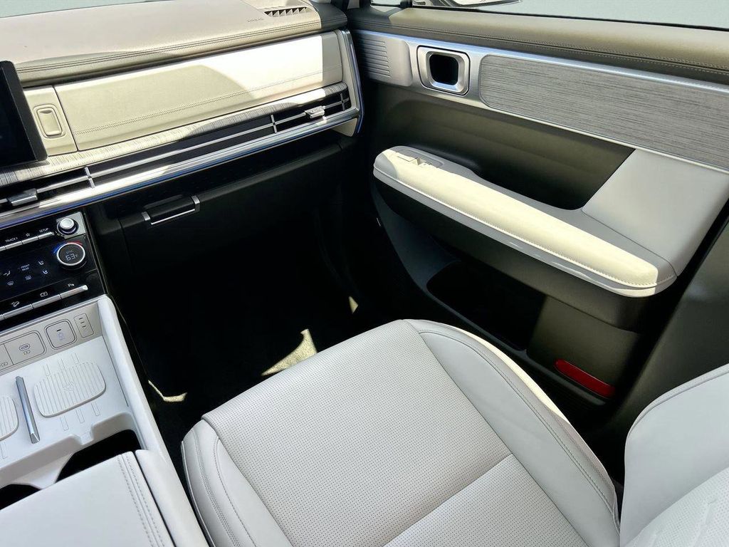 2025 Hyundai Santa Fe Calligraphy - Photo 19