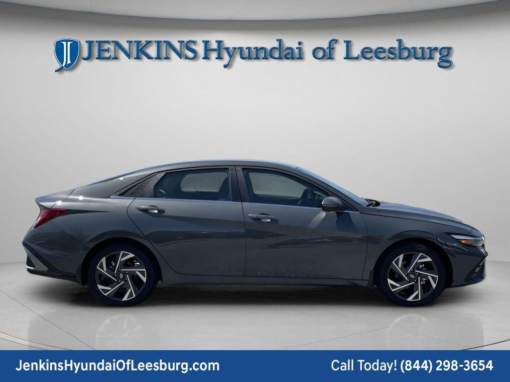 New 2026 Hyundai Elantra Limited Sedan