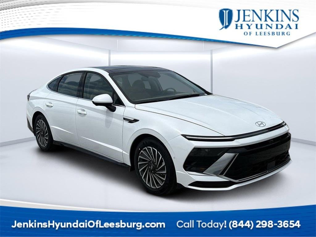 2025 Hyundai Sonata Hybrid Limited's photo