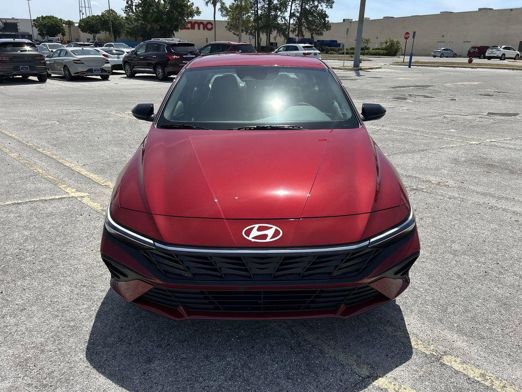 2025 Hyundai Elantra Blue - Photo 8