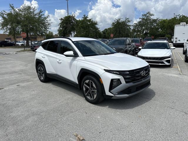 2025 Hyundai Tucson SEL photo 2