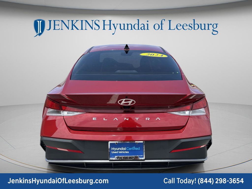 2024 Hyundai Elantra SEL - Photo 6