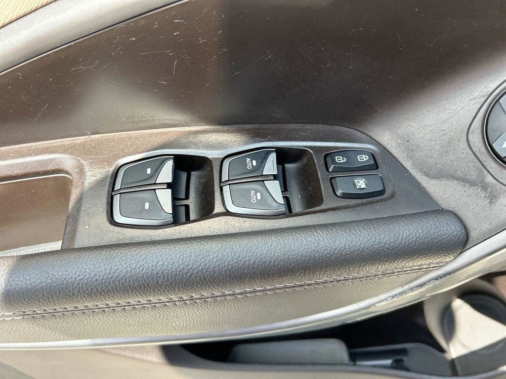 2017 Hyundai Santa Fe Sport 2.0T - Photo 23