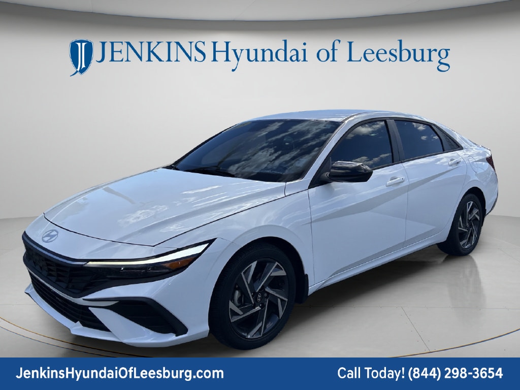 2025 Hyundai Elantra SEL - Photo 11