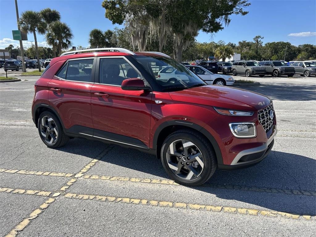 New 2026 Hyundai Venue SEL SUV