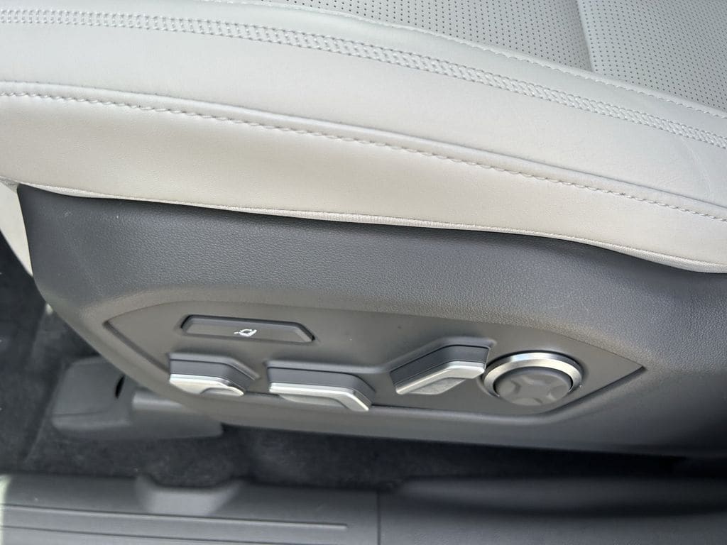 2026 Hyundai Santa Fe Calligraphy - Photo 25