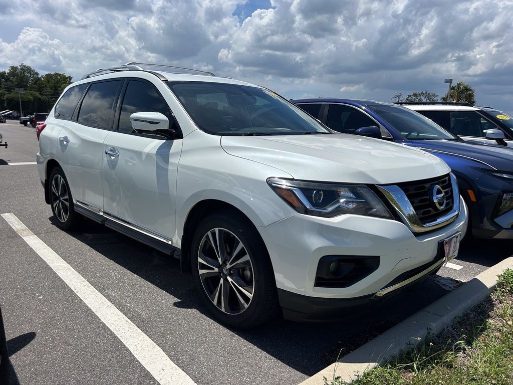 Used 2018 Nissan Pathfinder Platinum SUV