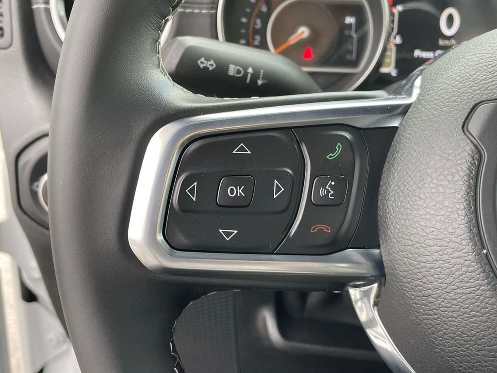 2020 Jeep Wrangler Unlimited Sahara - Photo 30