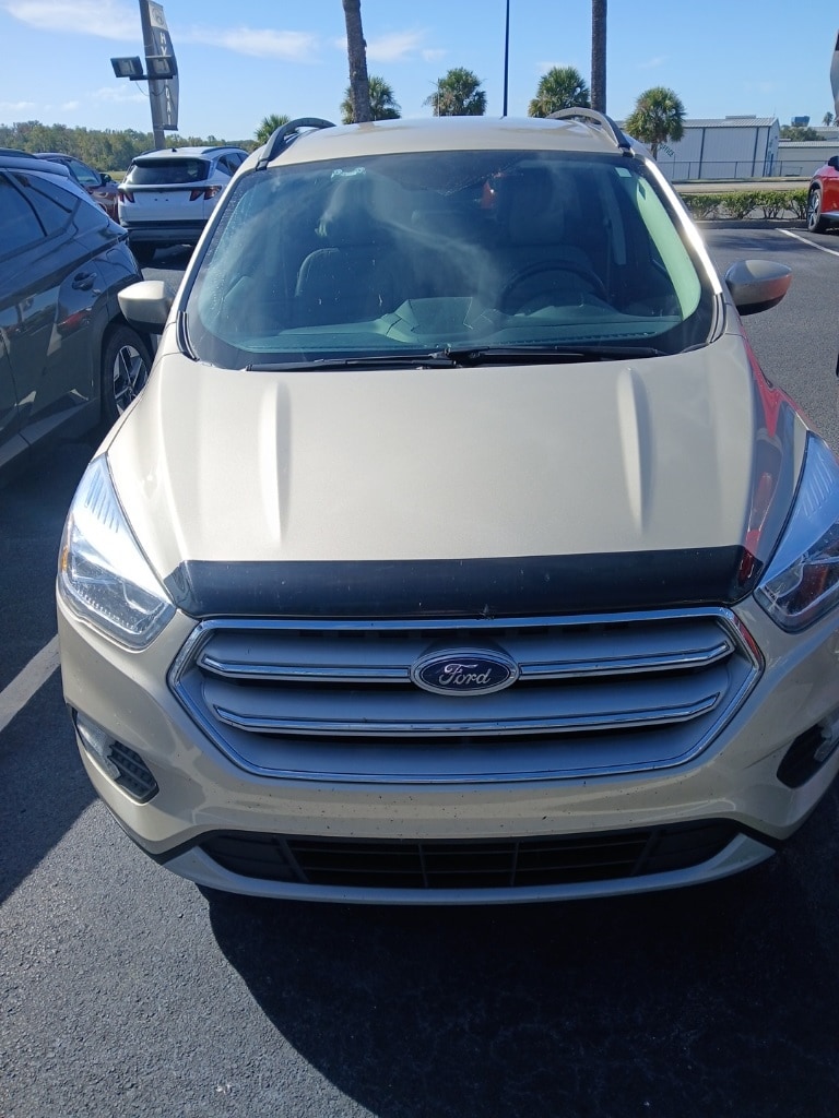 Used 2018 Ford Escape SEL with VIN 1FMCU0HD3JUB58928 for sale in Leesburg, FL