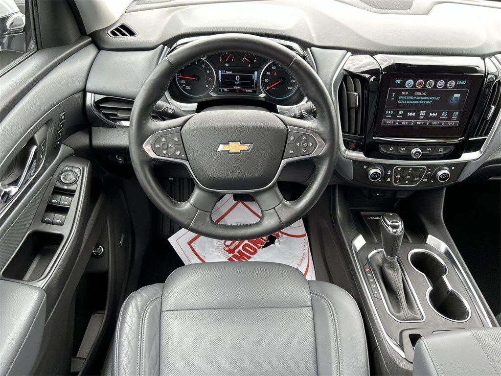 2018 Chevrolet Traverse Premier photo 3