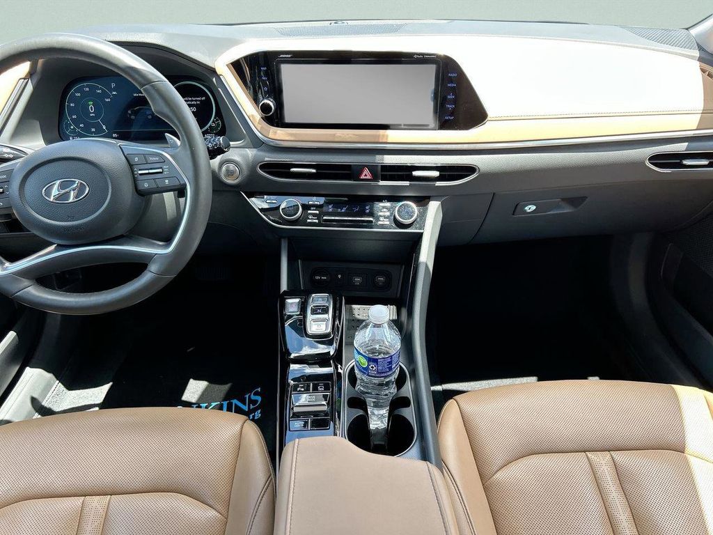 2021 Hyundai Sonata Hybrid Limited - Photo 17
