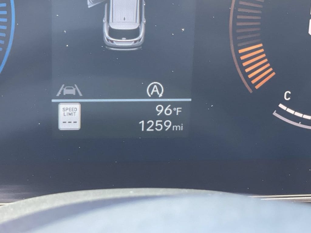 2025 Hyundai Tucson SEL - Photo 38