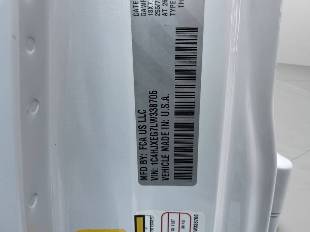 2020 Jeep Wrangler Unlimited Sahara - Photo 36