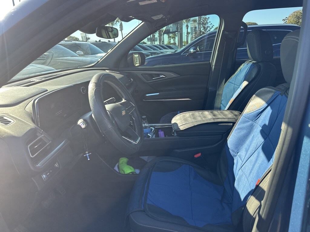 2024 Chevrolet Traverse LS photo 4