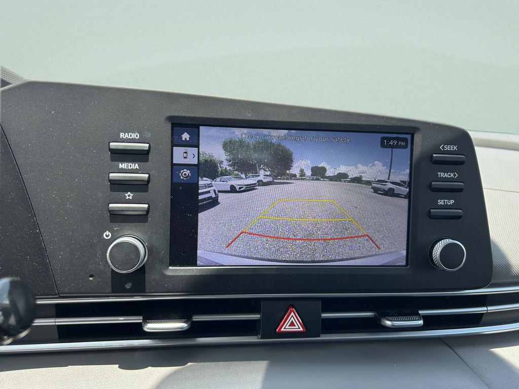 2025 Hyundai Elantra SE - Photo 23