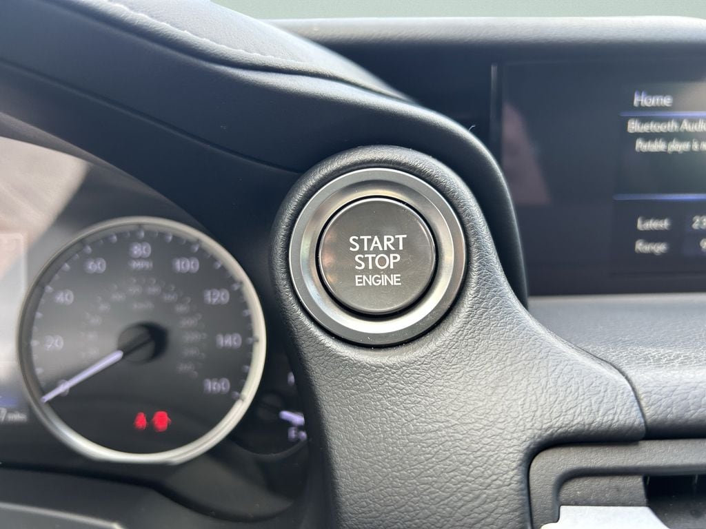 2021 Lexus RC 300 - Photo 28