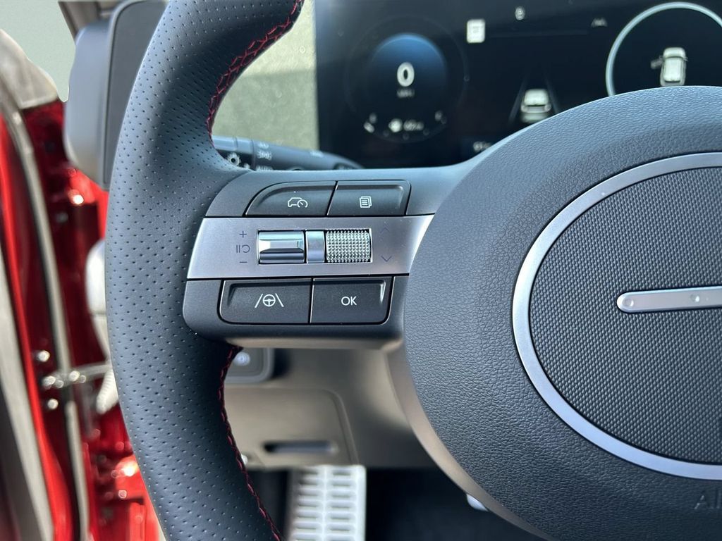 2025 Hyundai Kona N Line S - Photo 20
