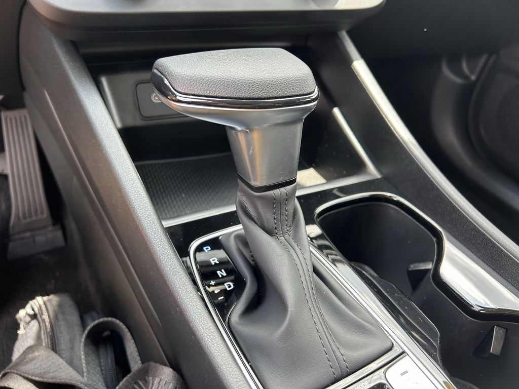 2025 Hyundai Tucson SE - Photo 25