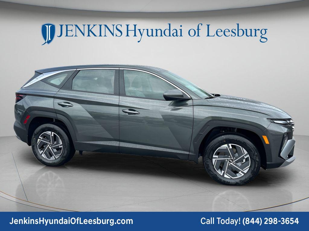 New 2026 Hyundai Tucson Hybrid Blue SUV
