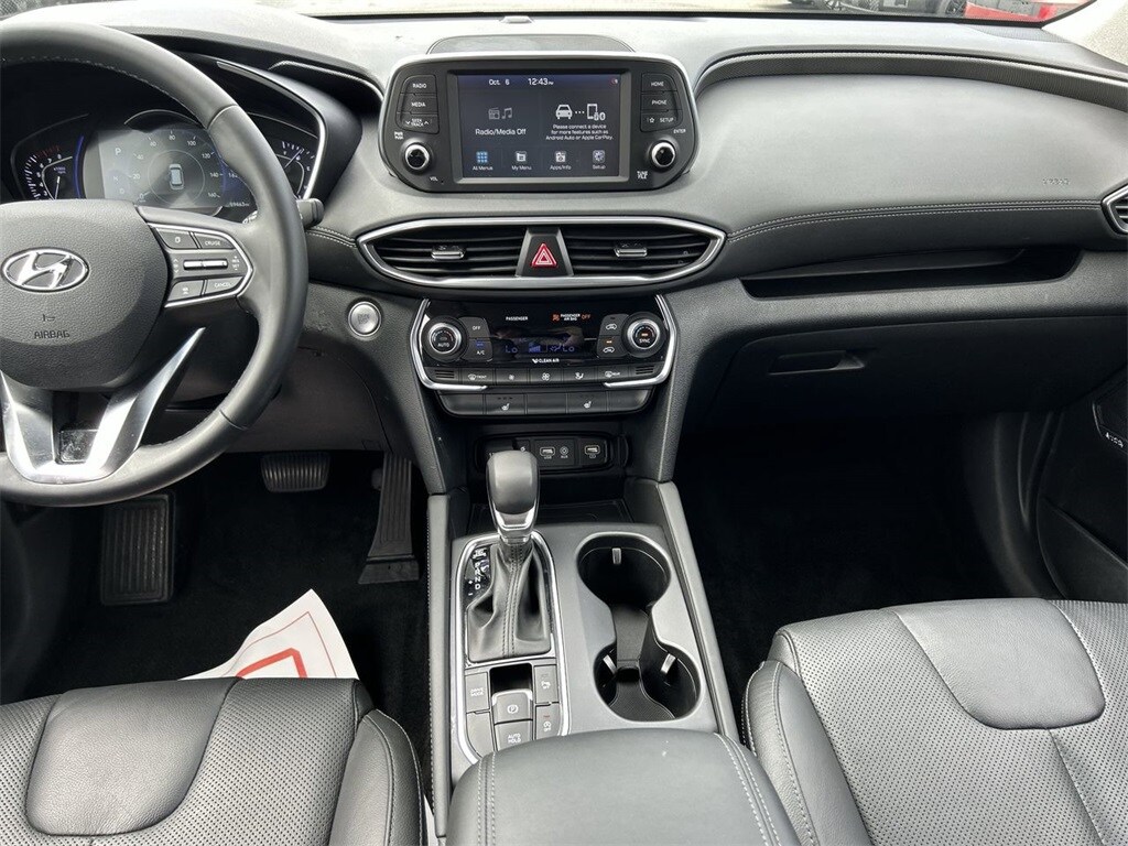 2020 Hyundai Santa Fe SEL photo 4