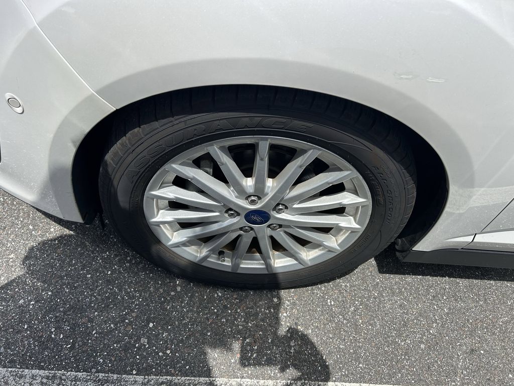 2016 Ford C-Max SEL - Photo 9