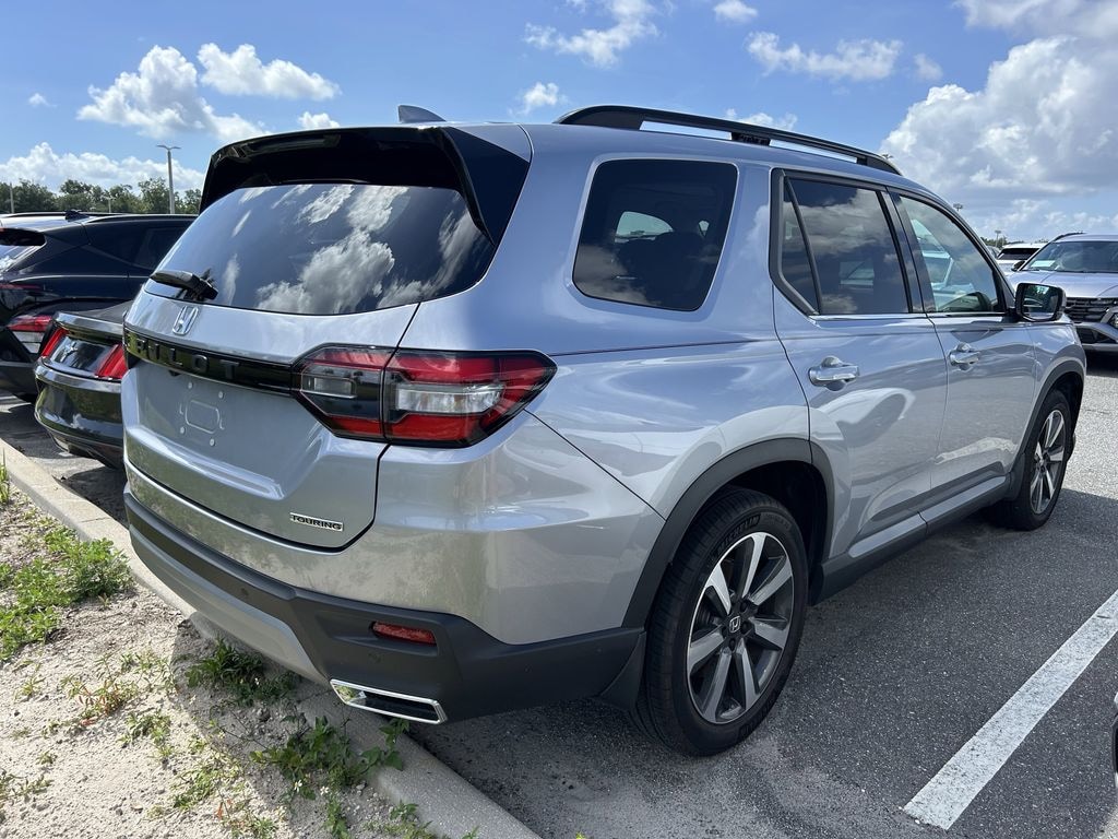 Used 2023 Honda Pilot Touring SUV