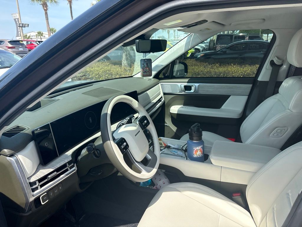 2024 Hyundai Santa Fe Calligraphy HEV AWD's photo
