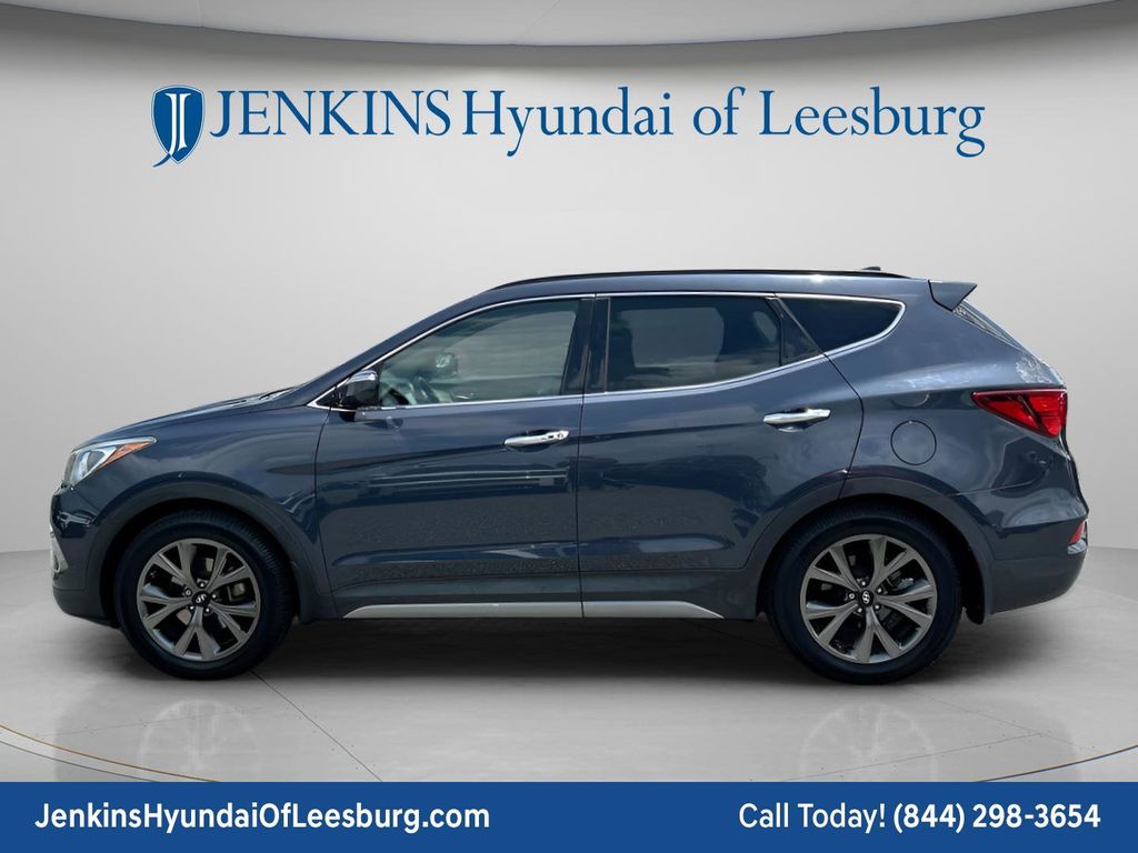 2017 Hyundai Santa Fe Sport 2.0T - Photo 9