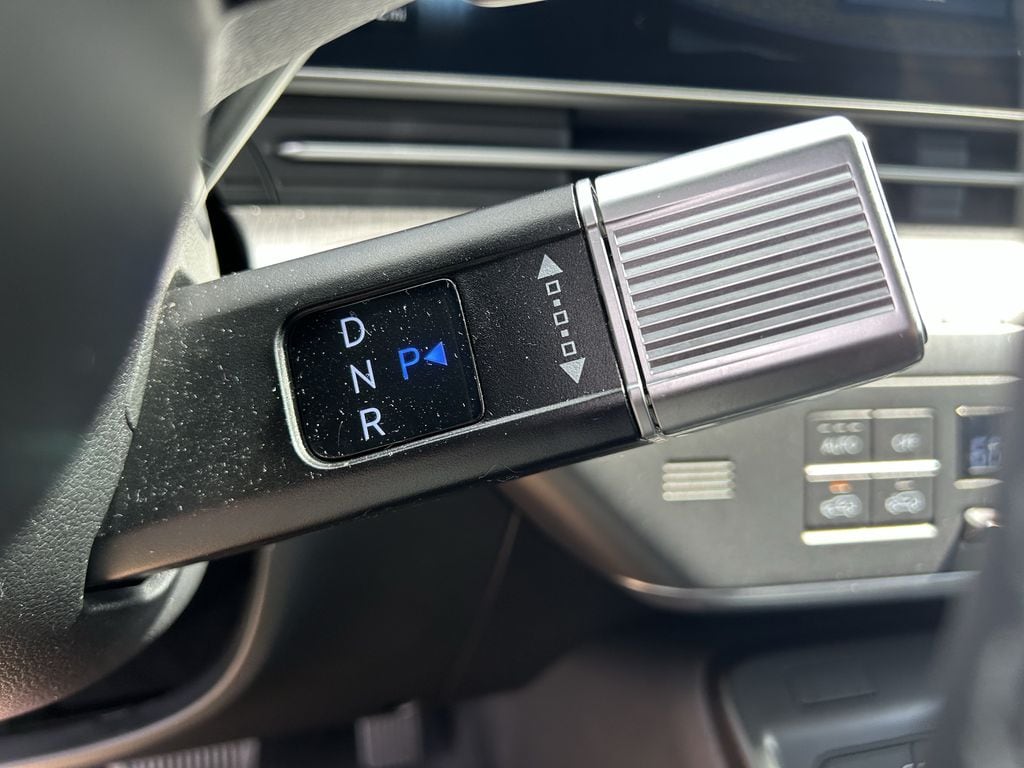 2024 Hyundai Kona Limited - Photo 29