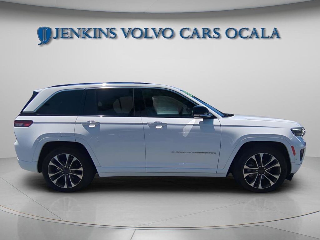 Used 2023 Jeep Grand Cherokee Overland SUV