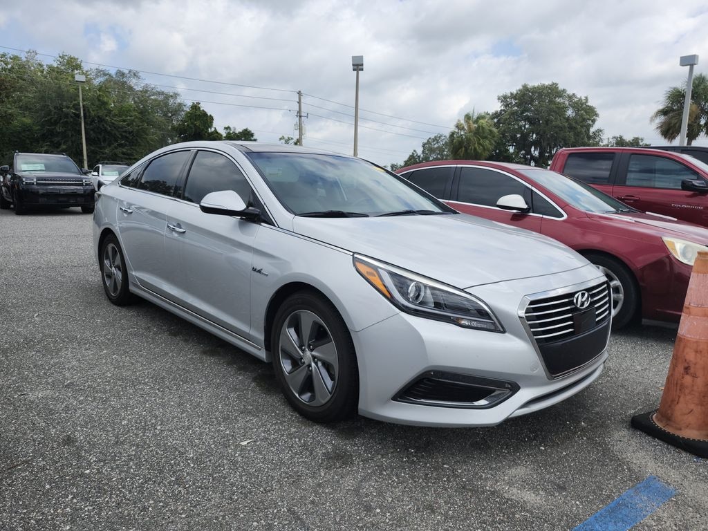 Used 2016 Hyundai Sonata Hybrid Limited Sedan