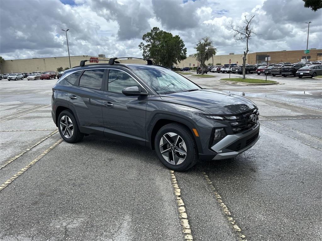 2025 Hyundai Tucson SEL photo 2
