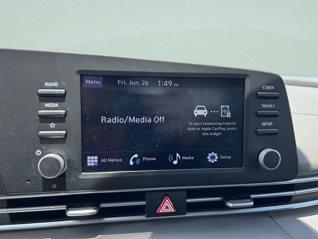 2025 Hyundai Elantra SE - Photo 22