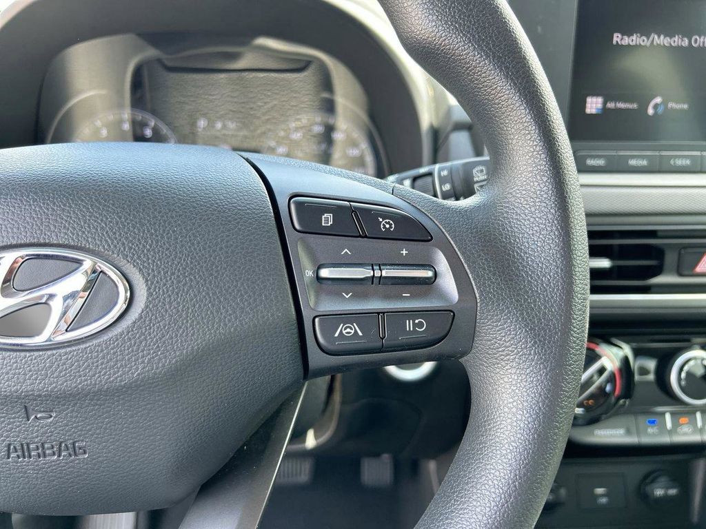 2023 Hyundai Kona SEL - Photo 24