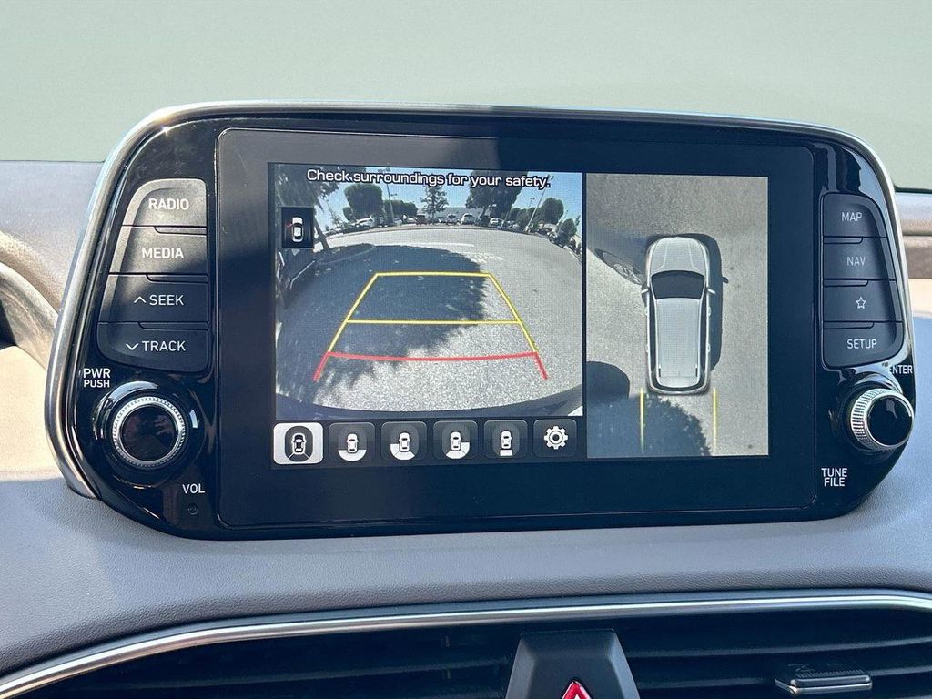 2020 Hyundai Santa Fe Limited - Photo 26