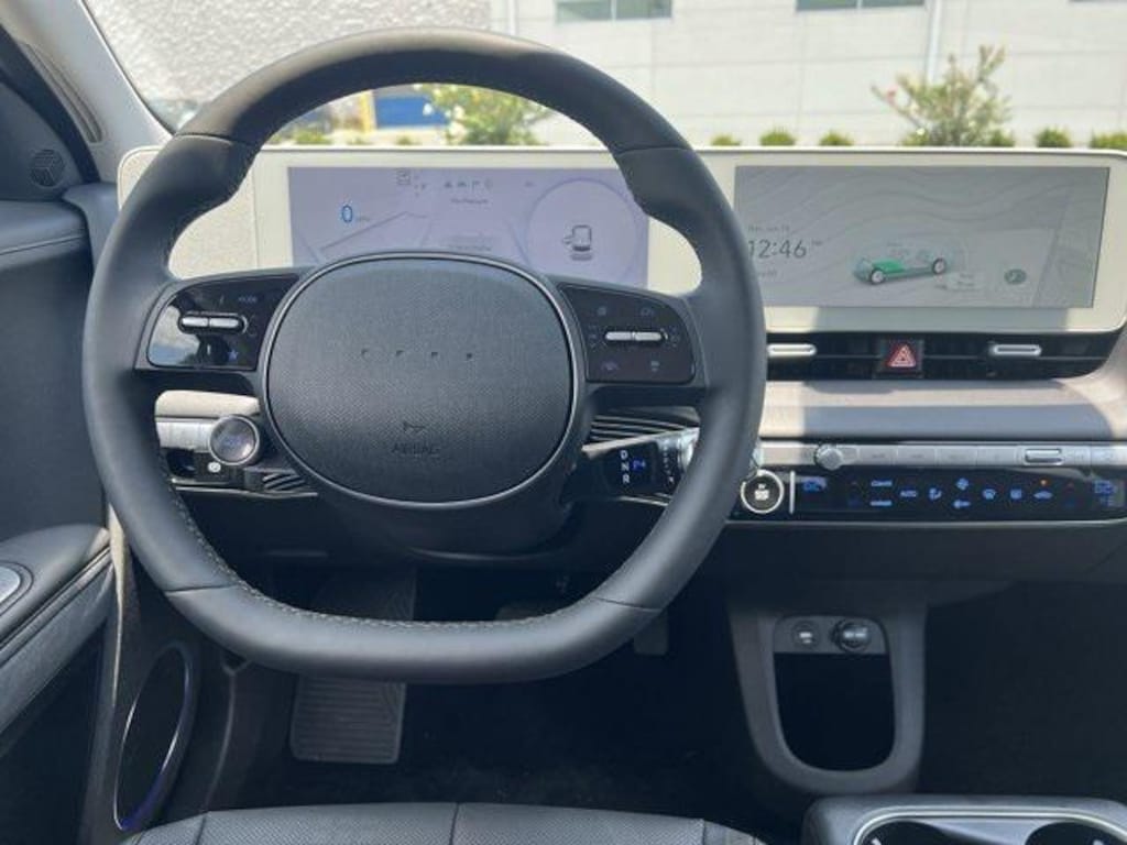 New 2023 Hyundai IONIQ 5 SEL SUV