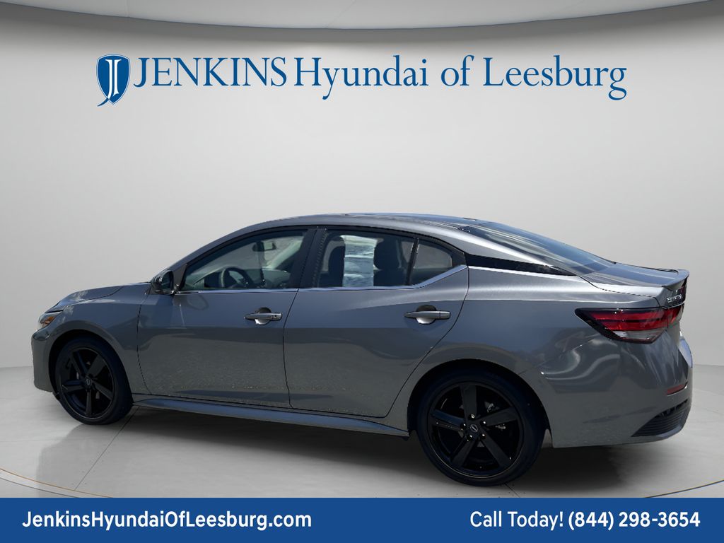 2024 Nissan Sentra SR - Photo 8