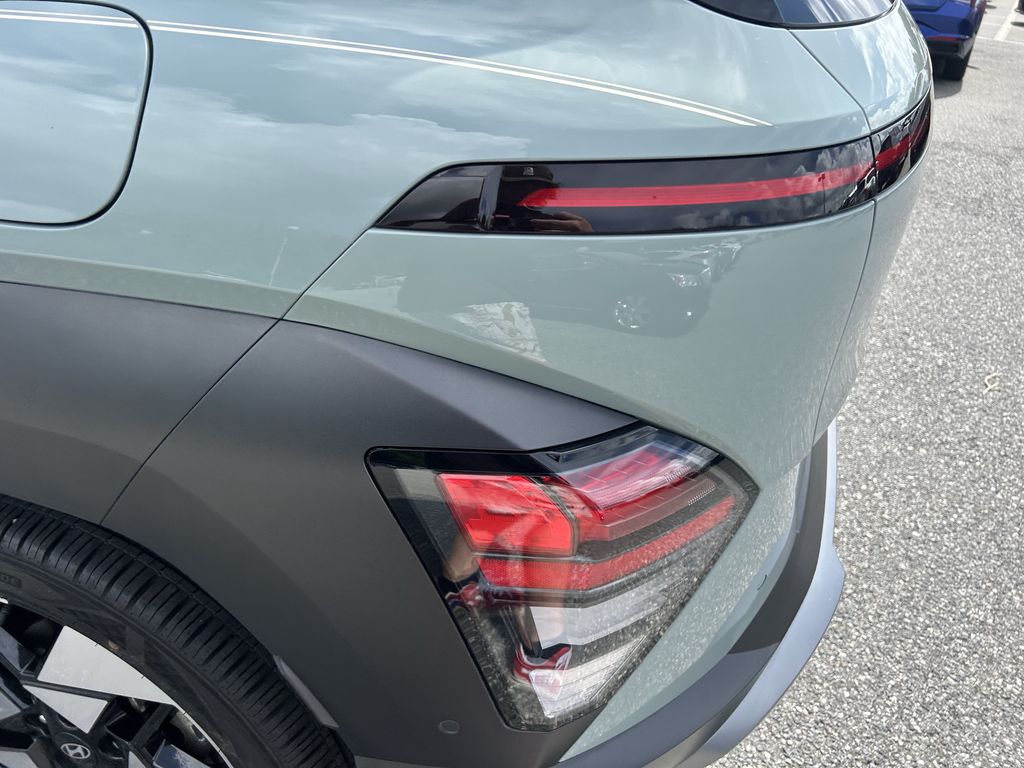 2024 Hyundai Kona Limited - Photo 14