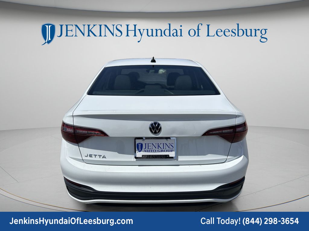 2024 Volkswagen Jetta Sport - Photo 6